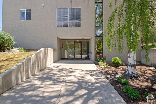 Property Photo:  207 S 600 E 3C  UT 84102 