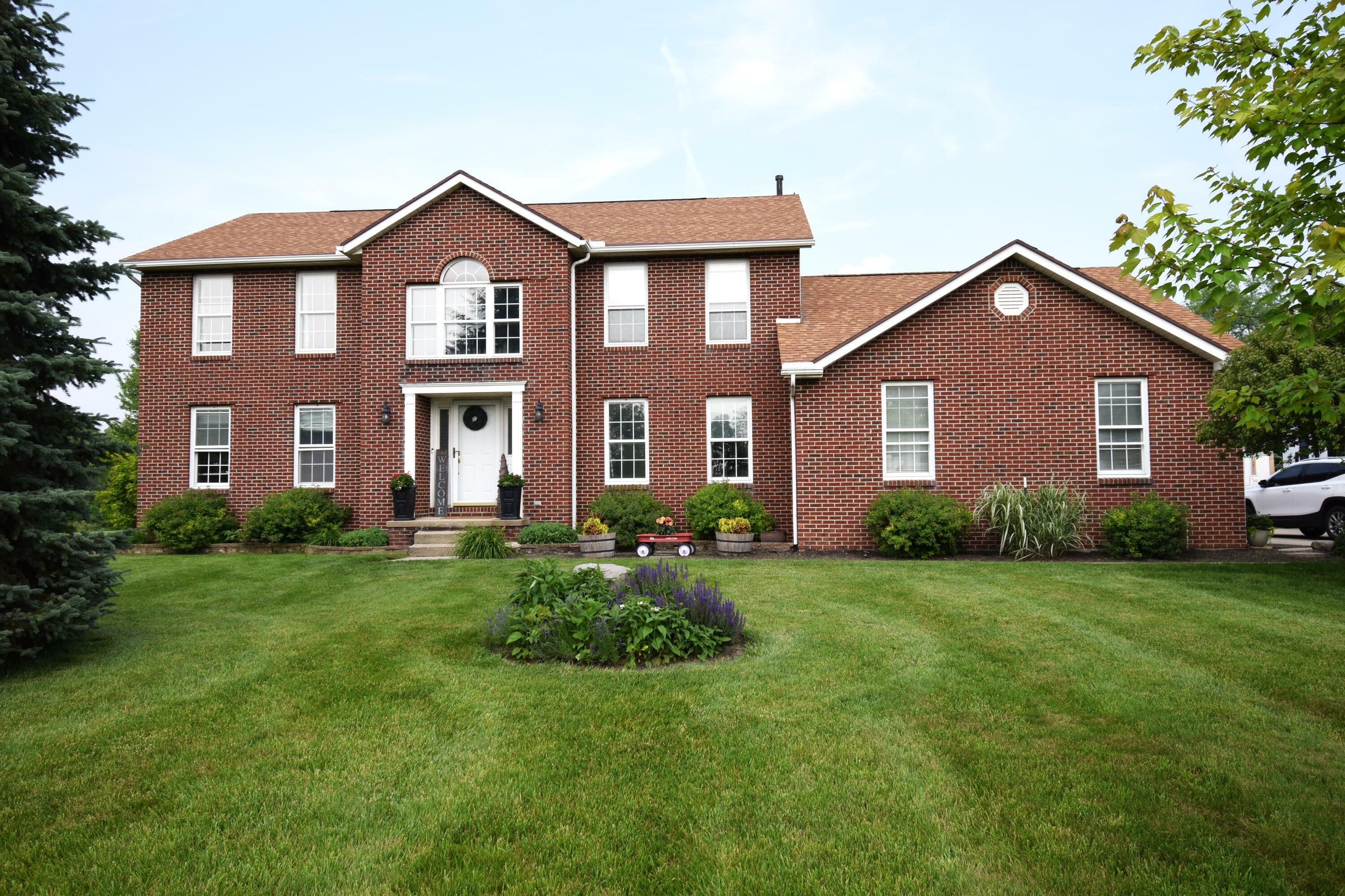 Property Photo: 2170 Ashbrook Drive OH 45502