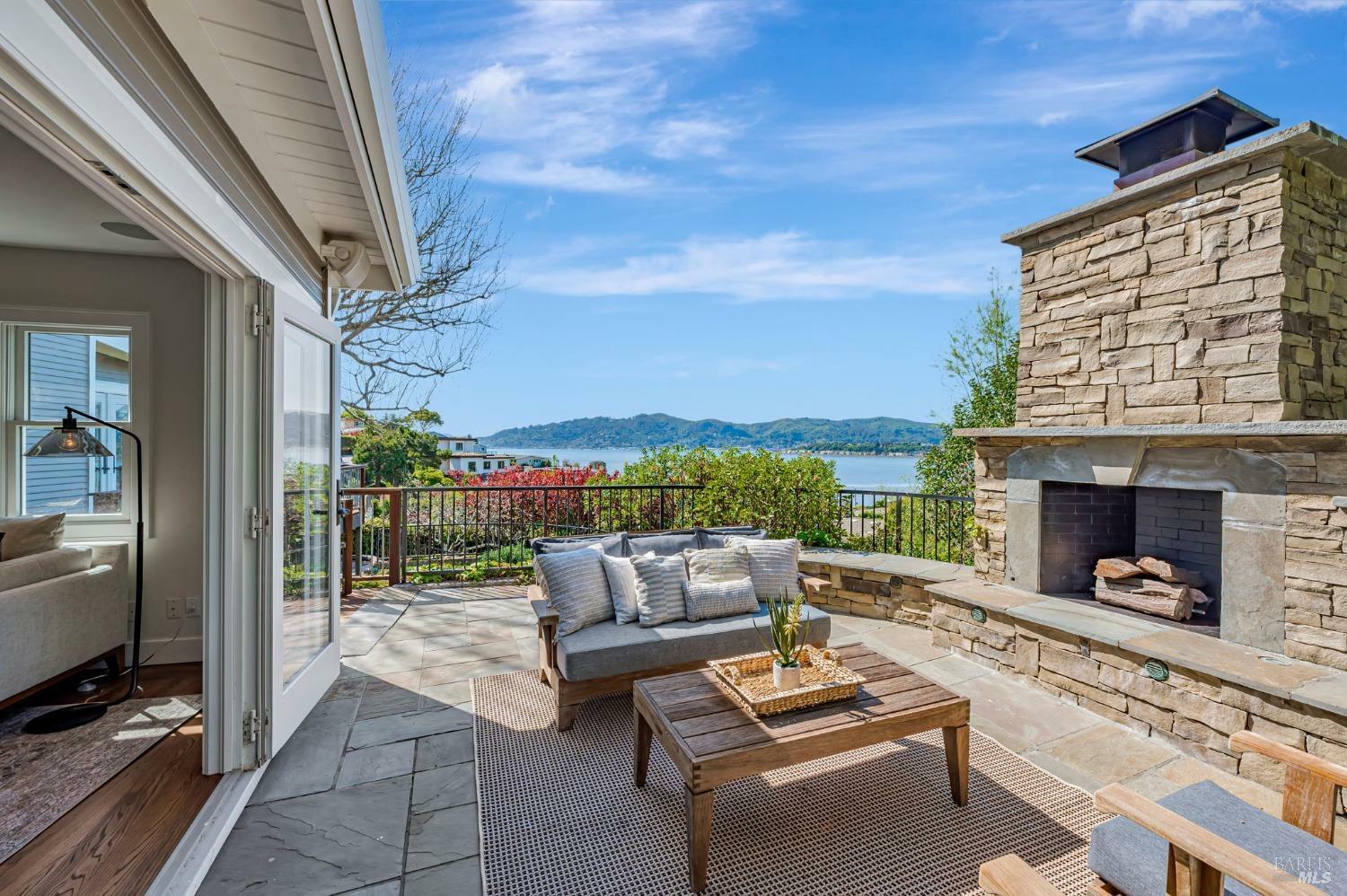 Property Photo:  544 Silverado Drive  CA 94920 