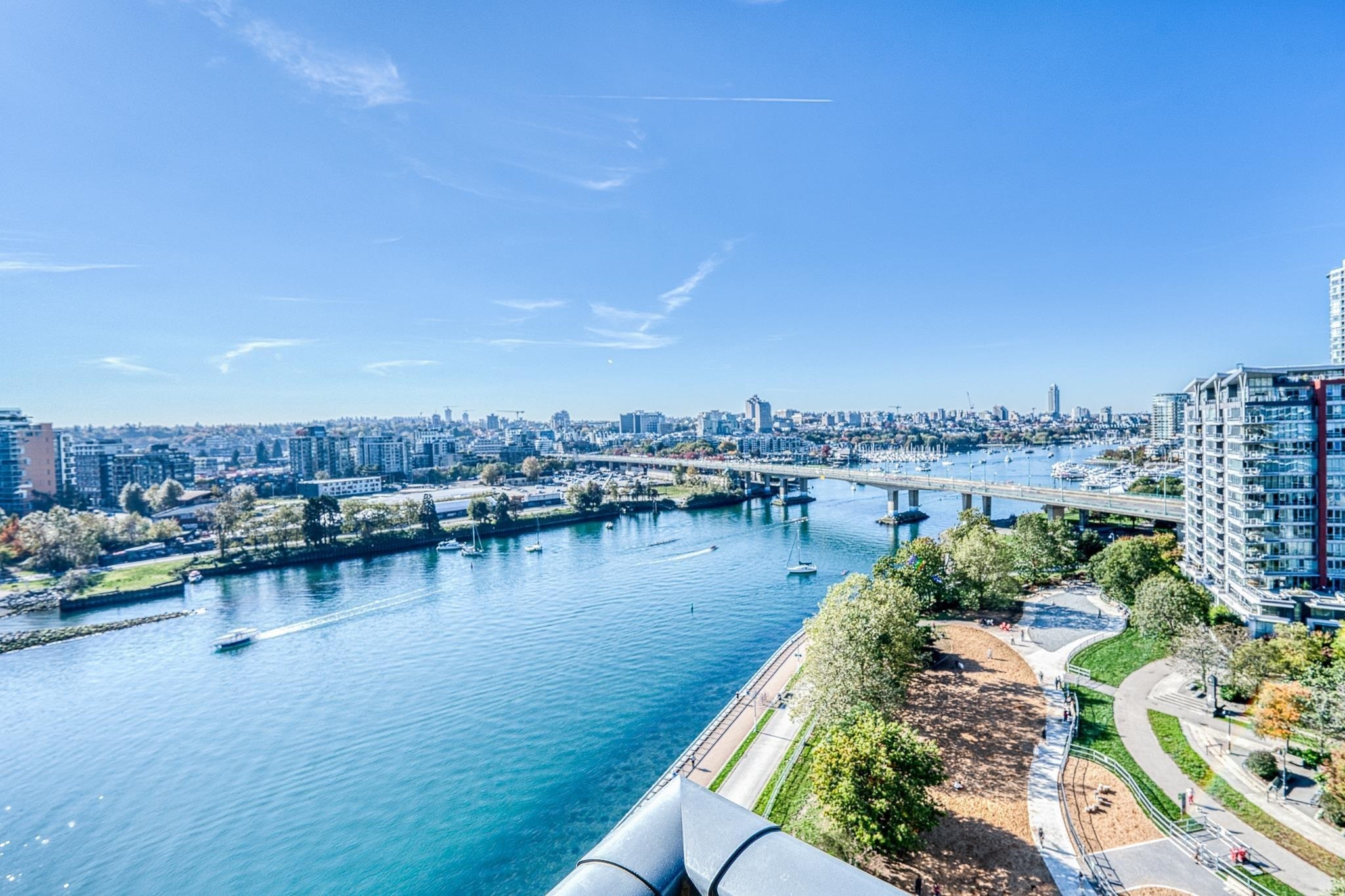 Property Photo:  8 Smith 1703  BC V6B 0A5 