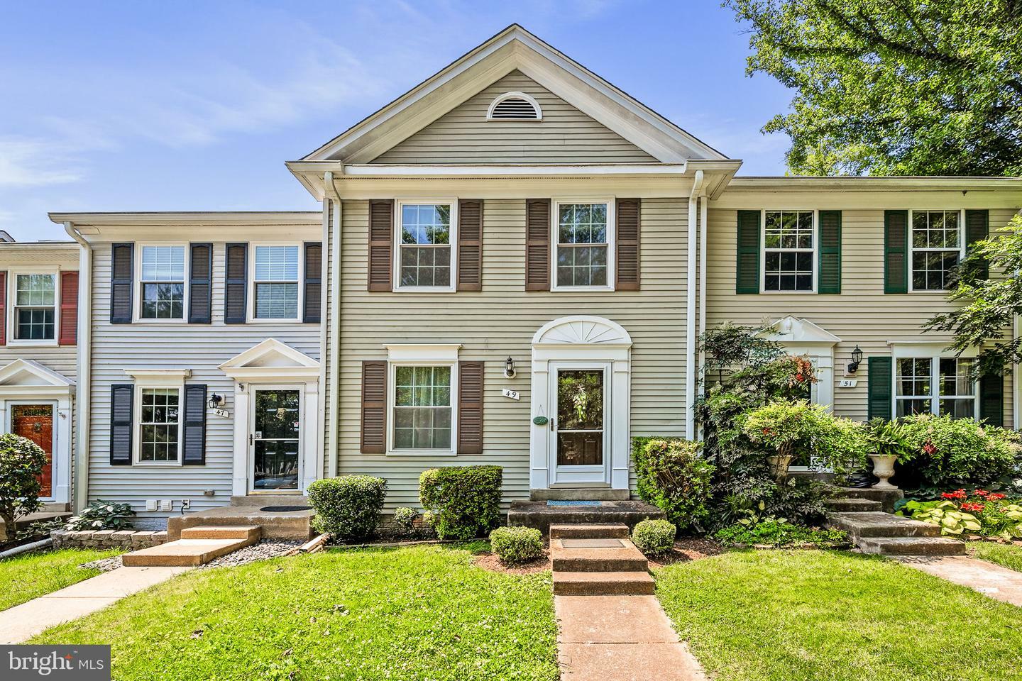 Property Photo: 49 Huntley Court VA 20165