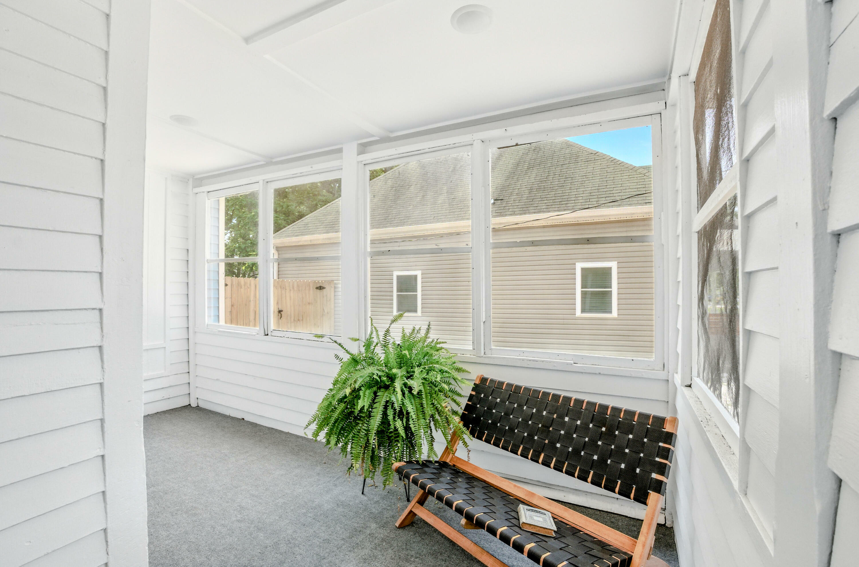 Property Photo: 1112 N Eighth St MO 65201