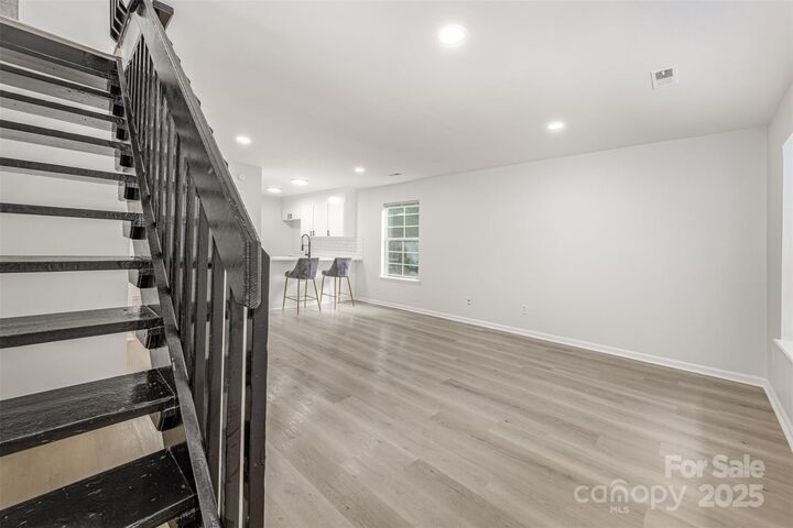Property Photo:  3941 Briarhill Drive  NC 28215 