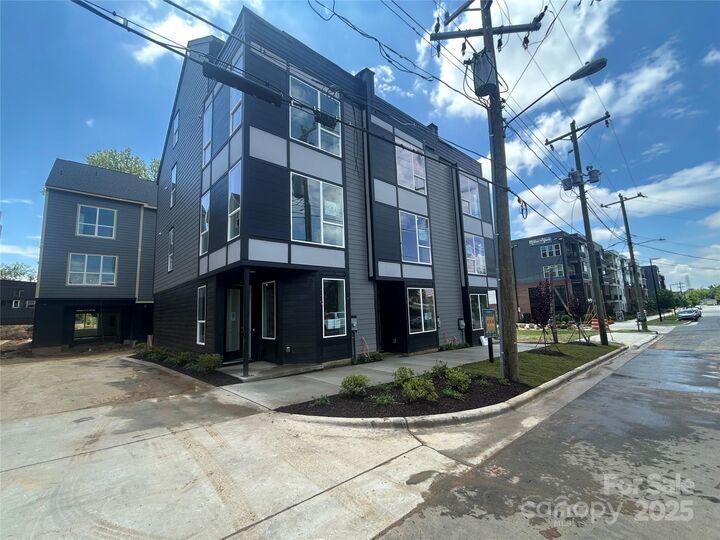 Property Photo: 419 Devender Lane NE 3 NC 28217