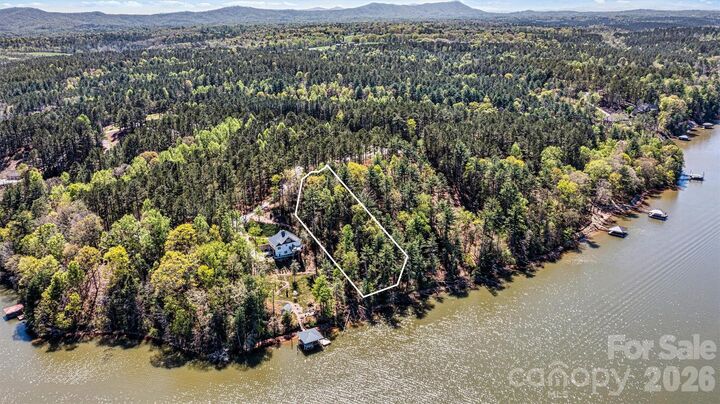 Property Photo: 106 Pier Point Drive NC 28612