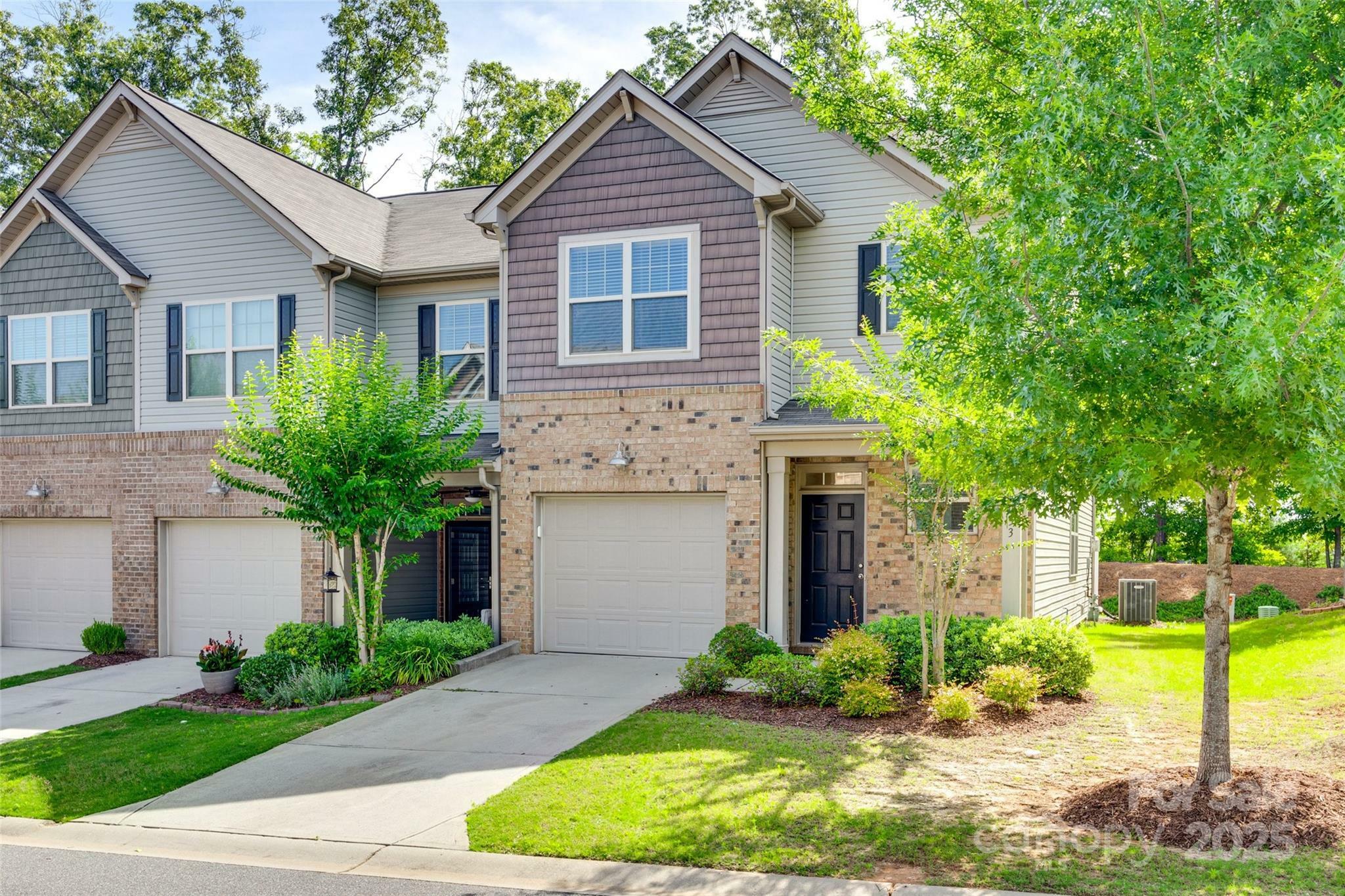 Property Photo: 5033 Mockernut Lane SC 29707