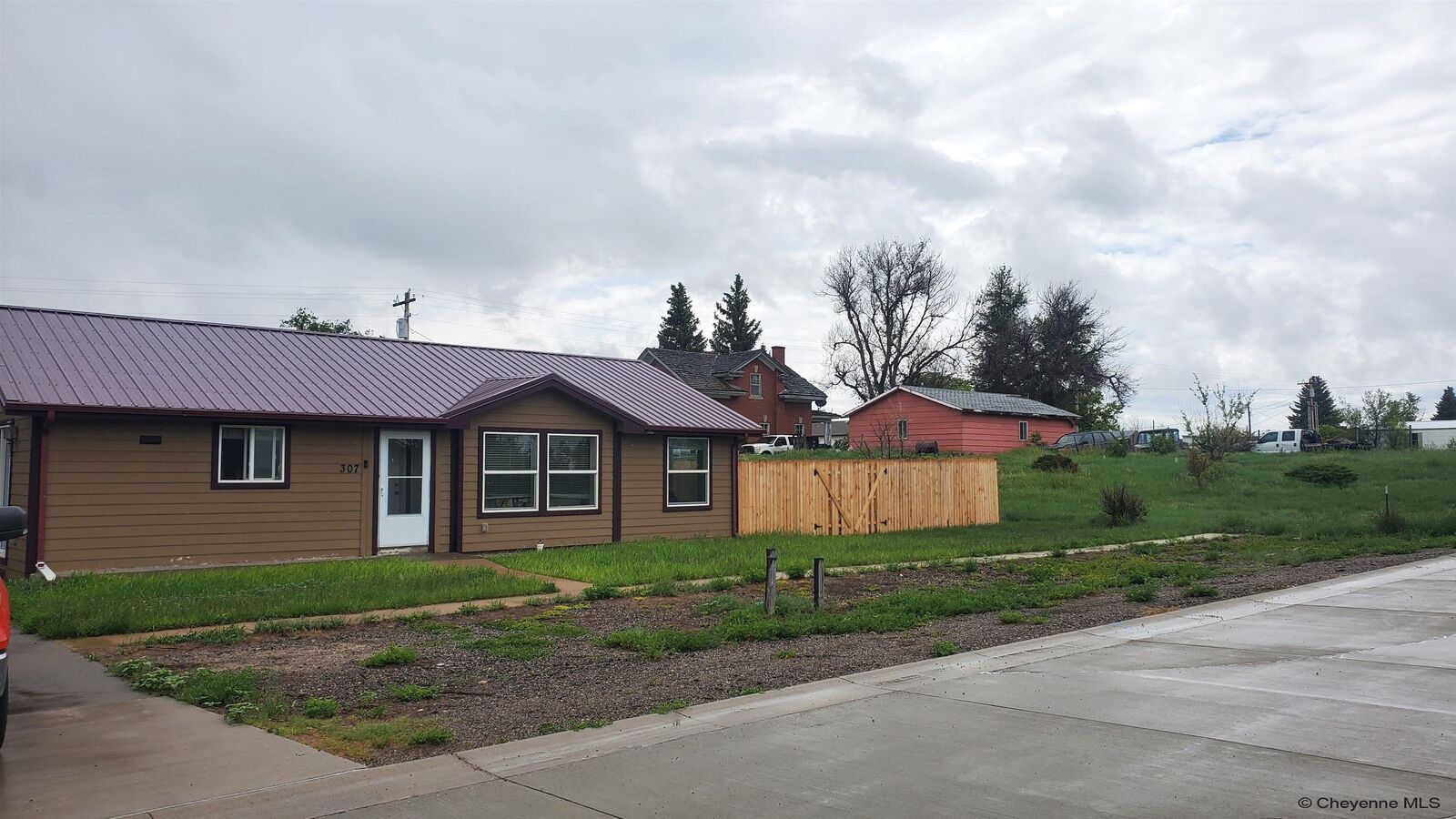 Property Photo: 307 3rd St WY 82210-5005