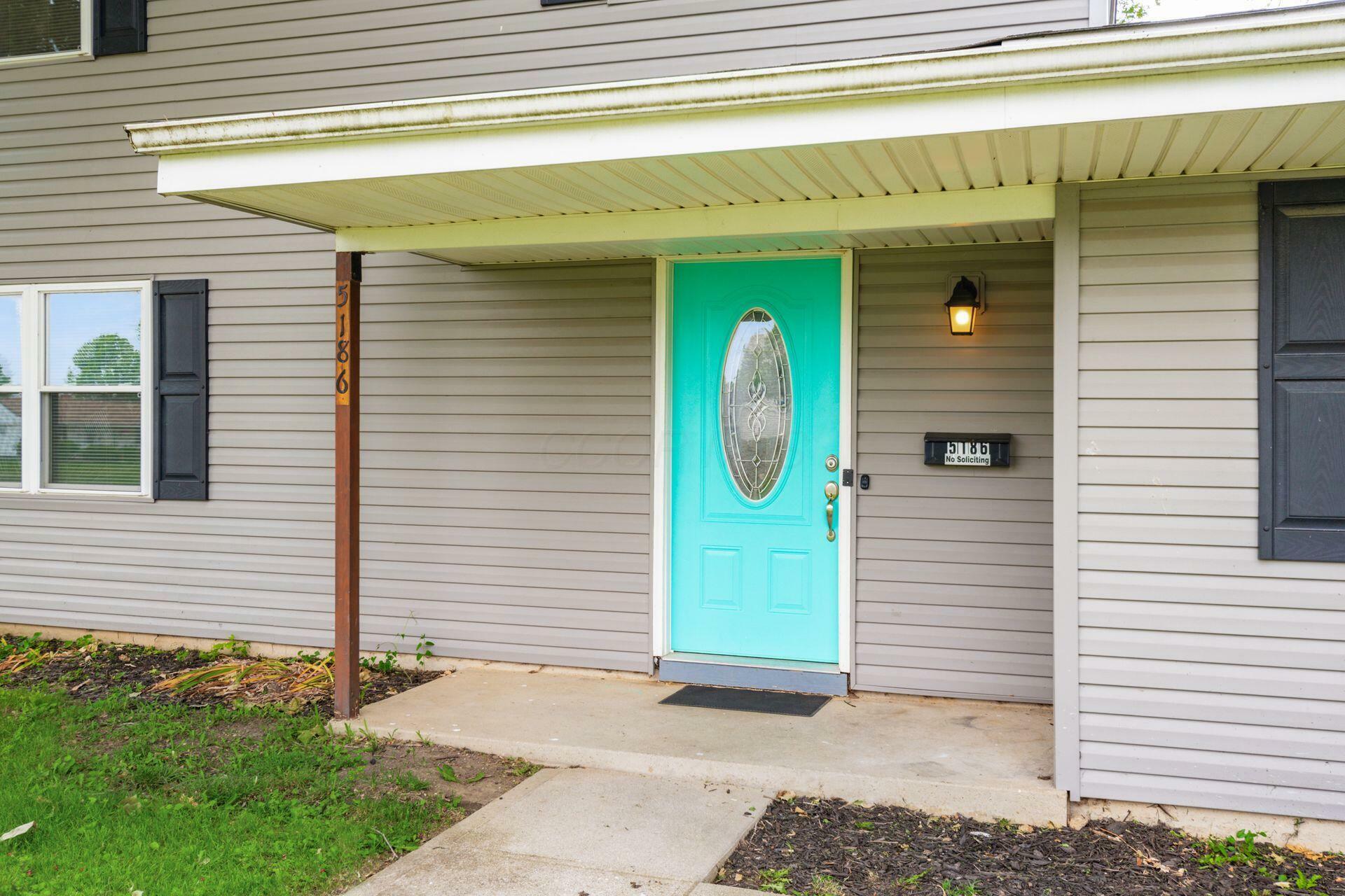 Property Photo: 5186 Meadowbrook Drive OH 43207