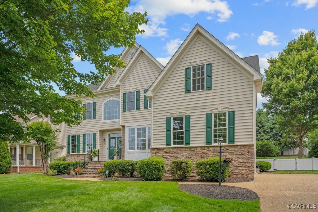 Property Photo: 2920 Ridgegate Place VA 23059