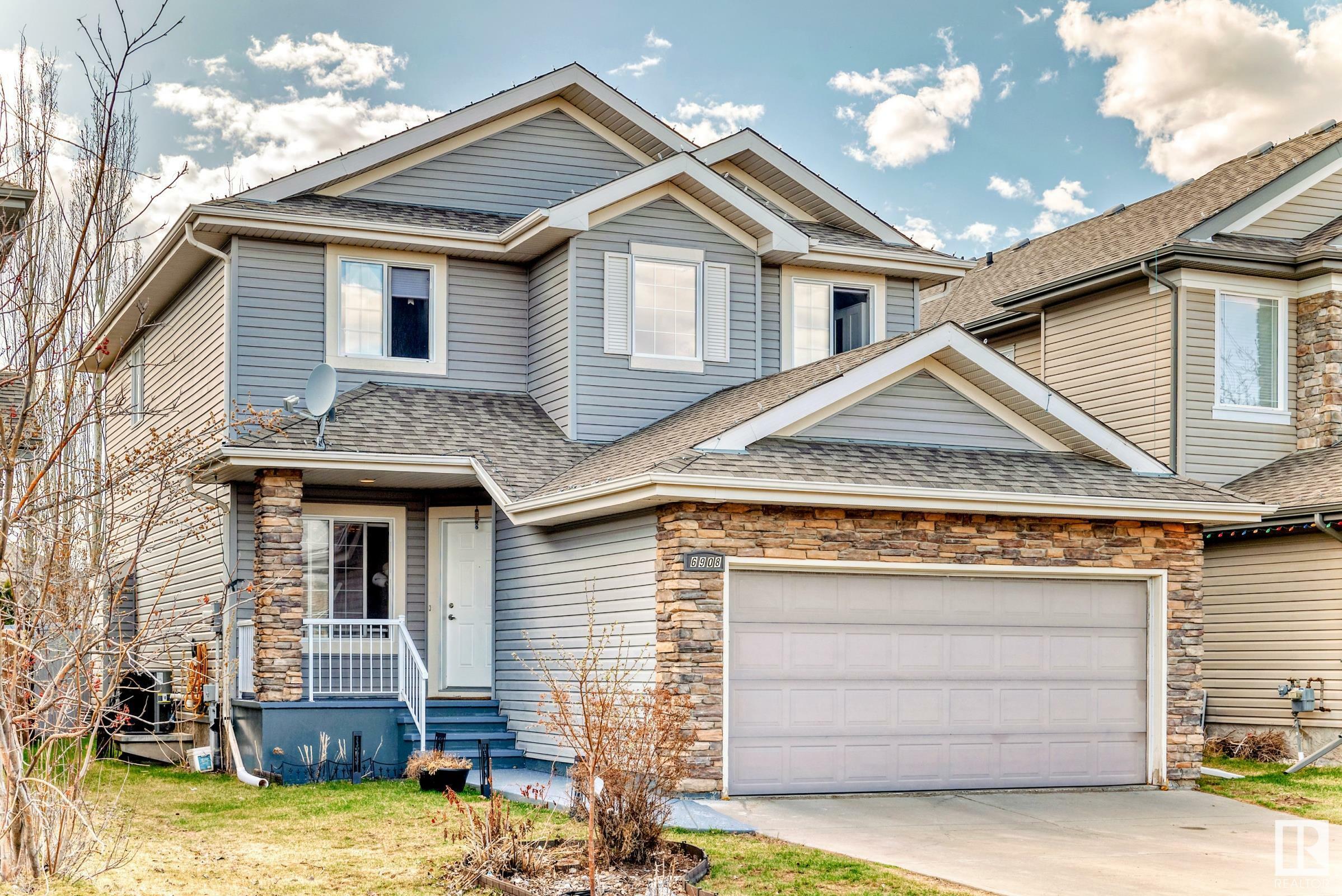 Photo de la propriété: 6908 Strom Ln NW AB T6R 0G3