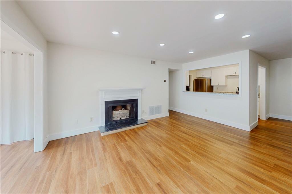 1601 Augusta Drive SE  Marietta GA 30067 photo