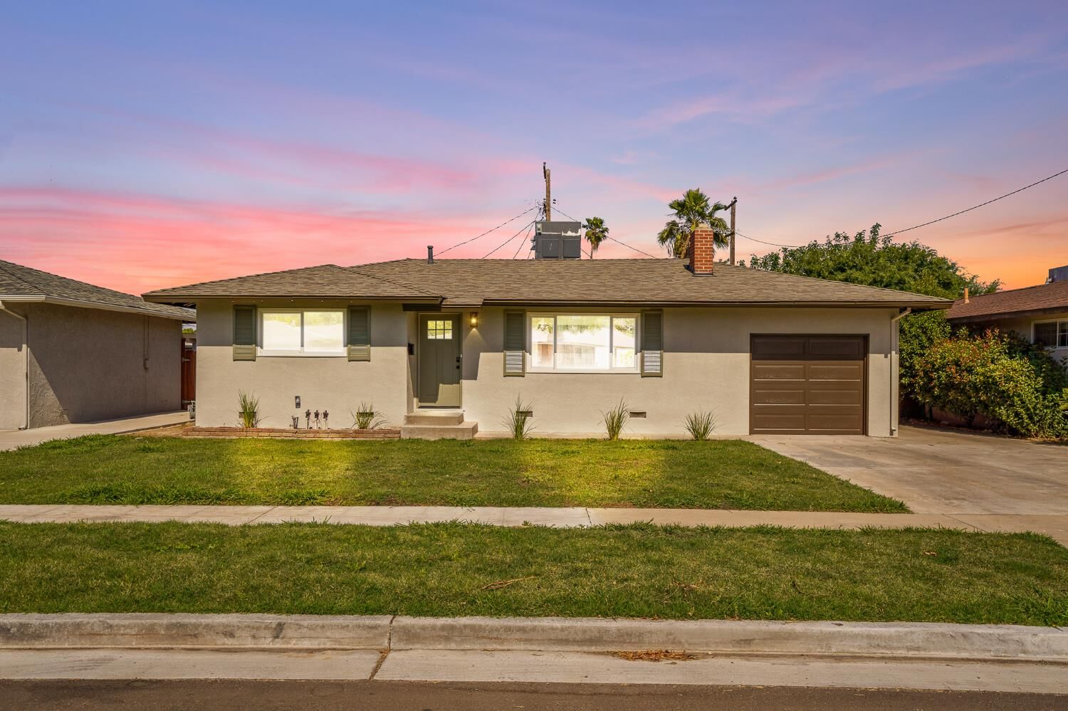 Property Photo:  3926 N Kavanagh Avenue  CA 93705 