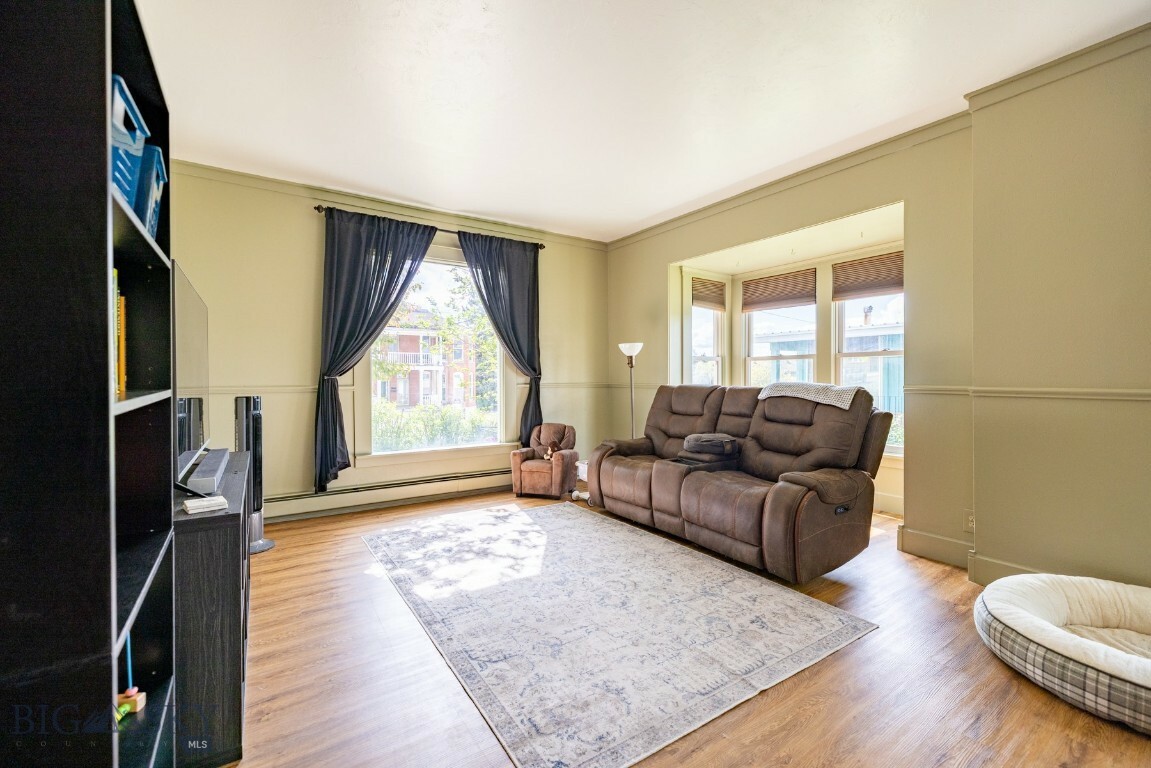 Property Photo: 415 S Excelsior Avenue MT 59701