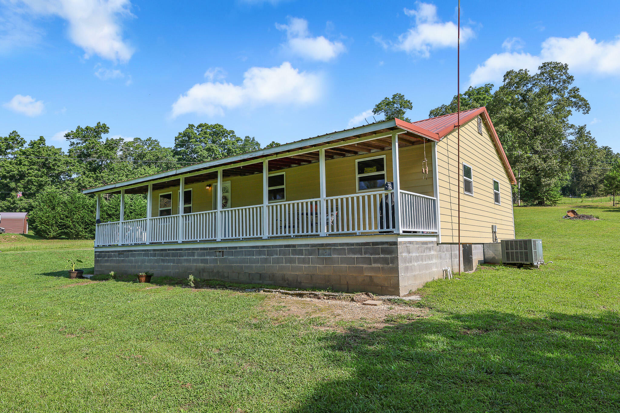 Property Photo:  341 Lee Ridge Road SE  TN 37323 