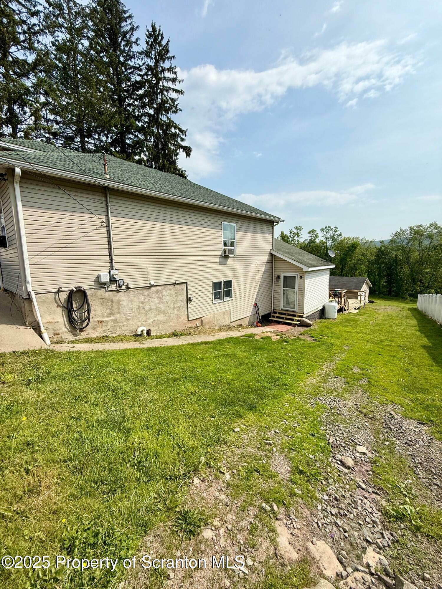 Property Photo: 346 Jefferson Street PA 18407
