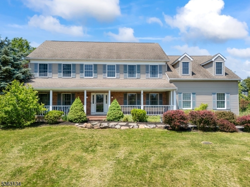 Property Photo: 1 Cheshire Ct NJ 08833
