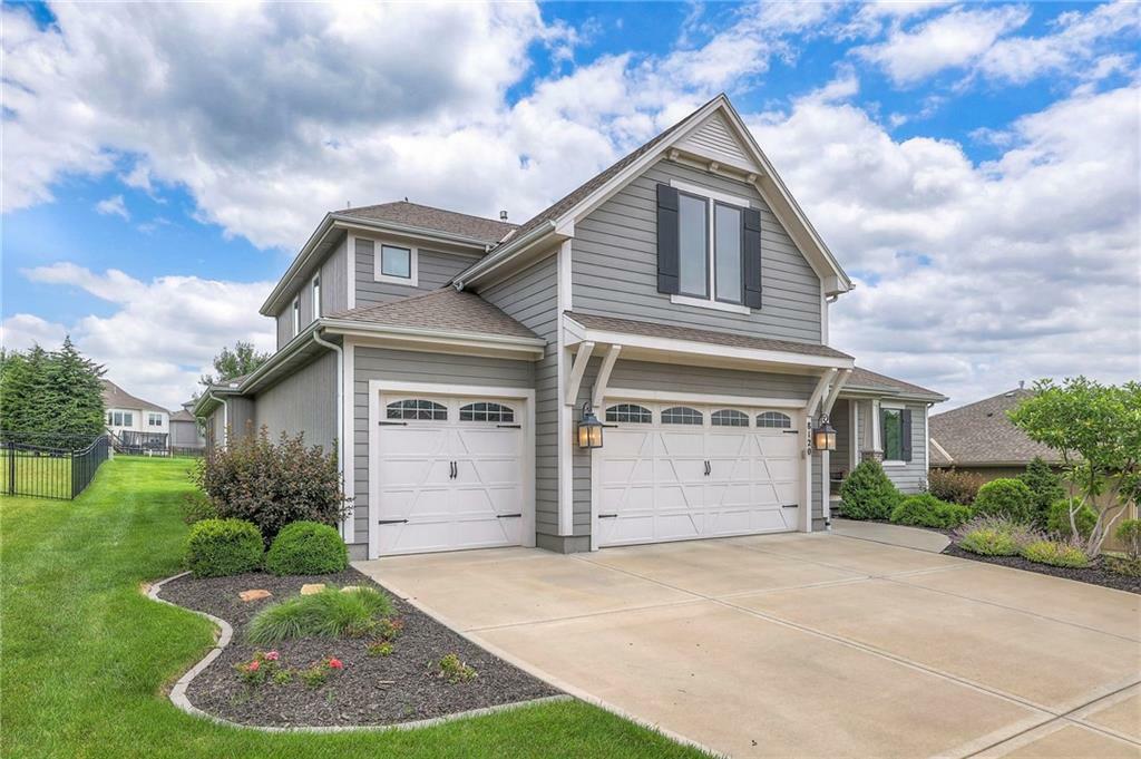 Property Photo:  8120 Lone Elm Road  KS 66220 