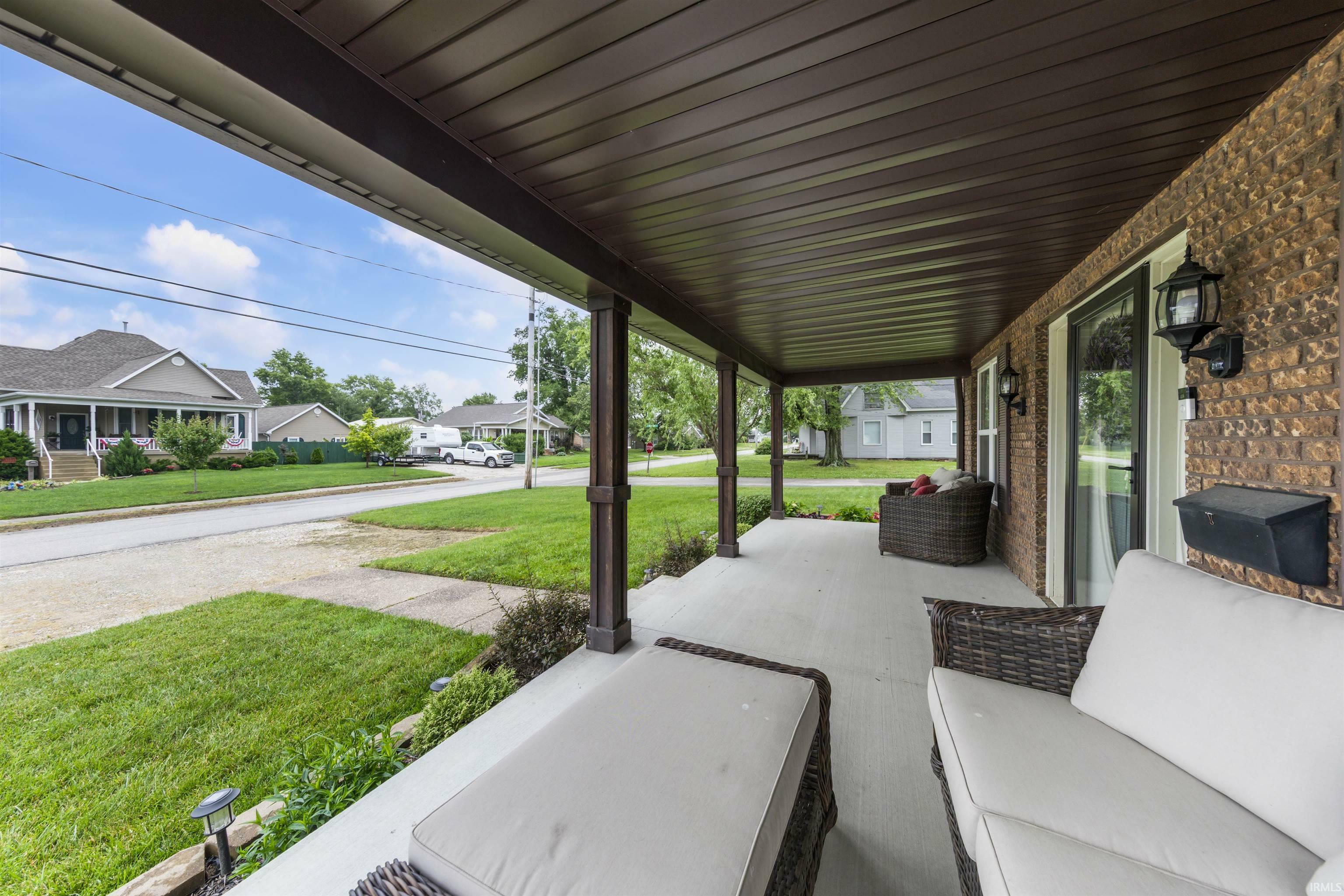 Property Photo: 409 E Strain Street IN 47648