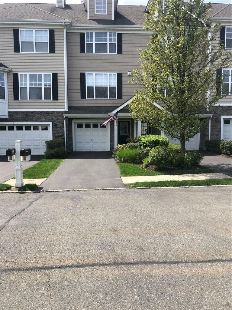 Property Photo: 6 Putters Way NY 10940