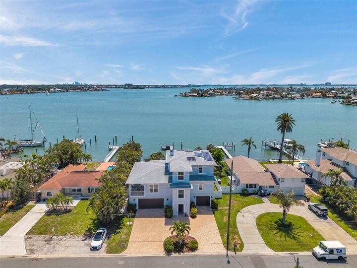 Property Photo: 7115 Bay Street FL 33706