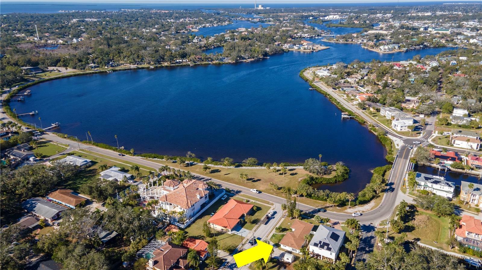 Property Photo: 603 Virginia Avenue FL 34689