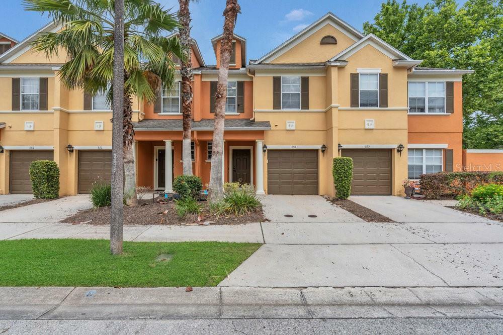 Property Photo: 893 Assembly Court FL 34747