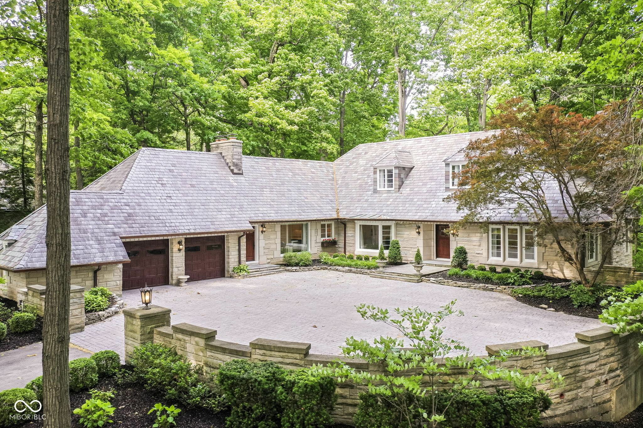 Property Photo: 7775 N Meridian Street IN 46260