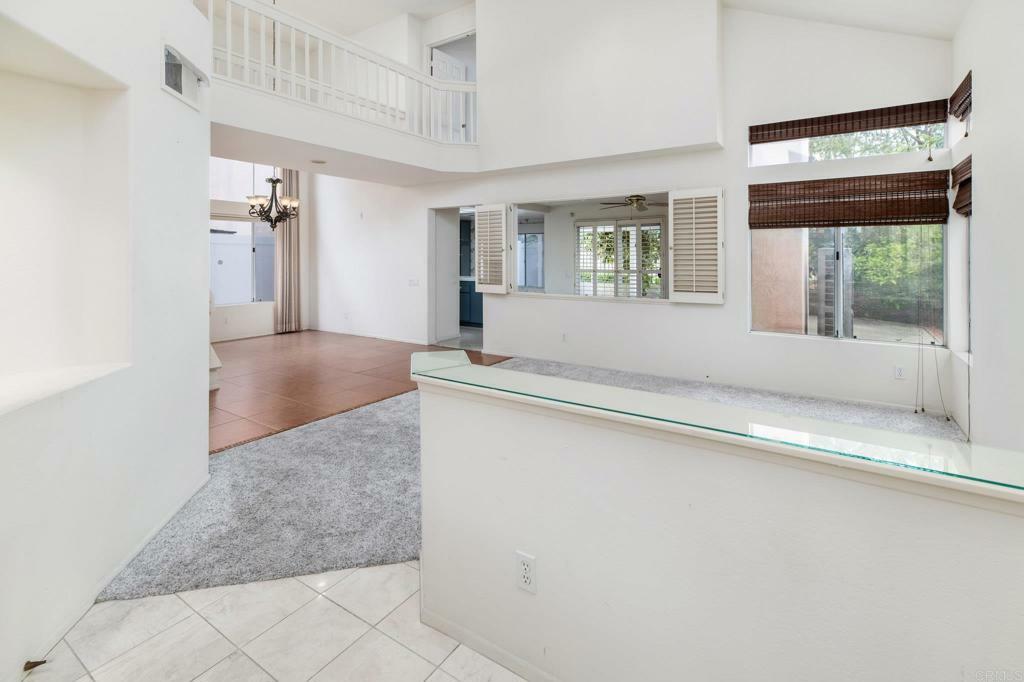 Property Photo: 1115 Ballata Ct CA 92081