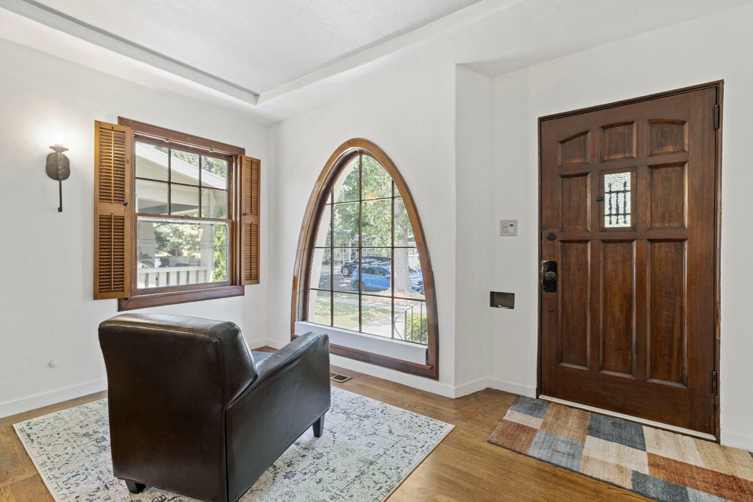 Property Photo: 2032 4th Avenue CA 95818