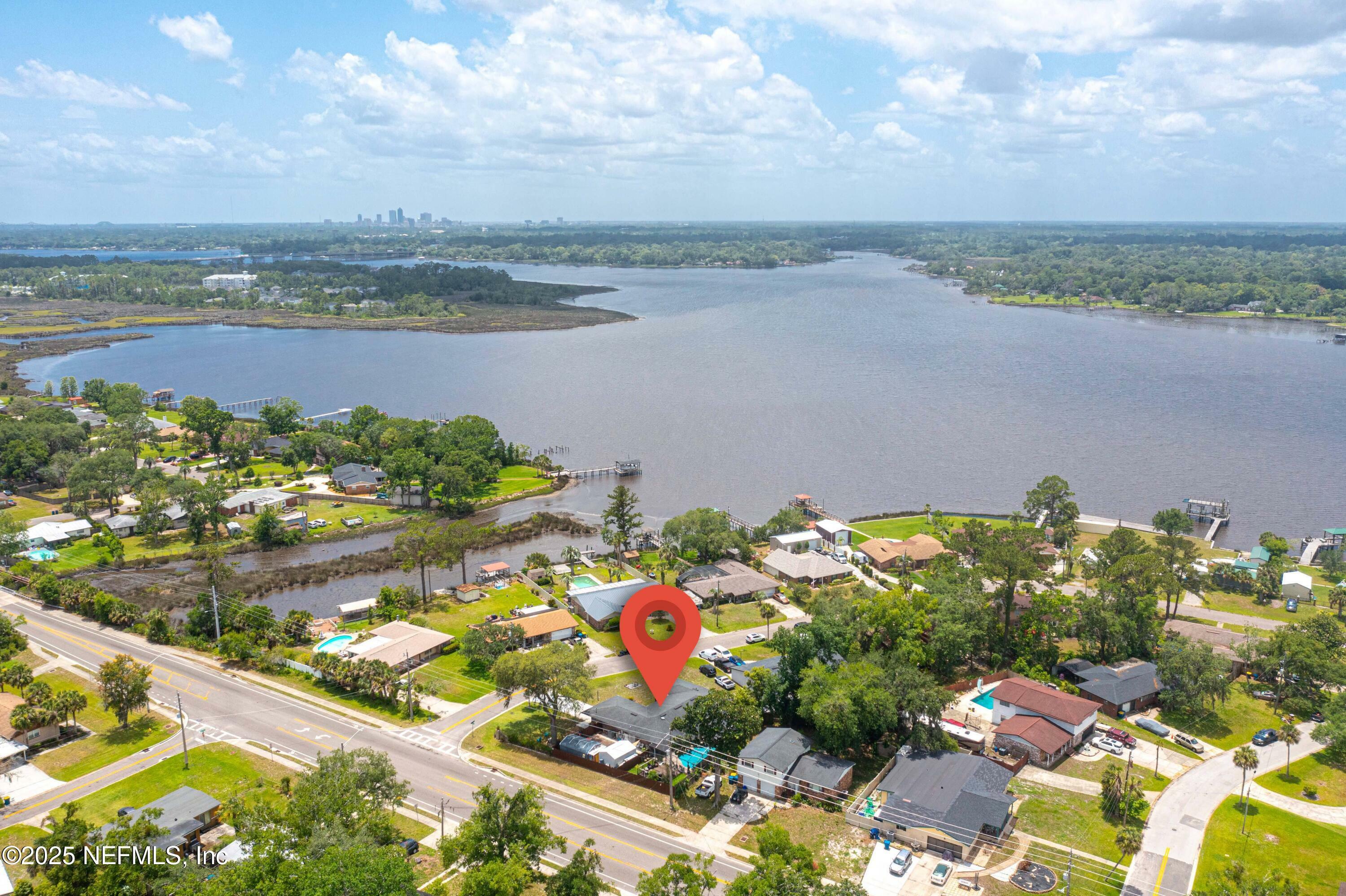 Property Photo: 10254 Shore View Drive S FL 32218