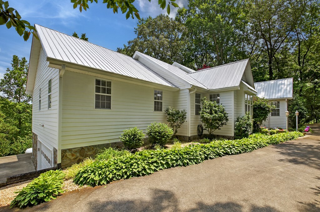 Property Photo: 1398 Antioch Church Road GA 30175