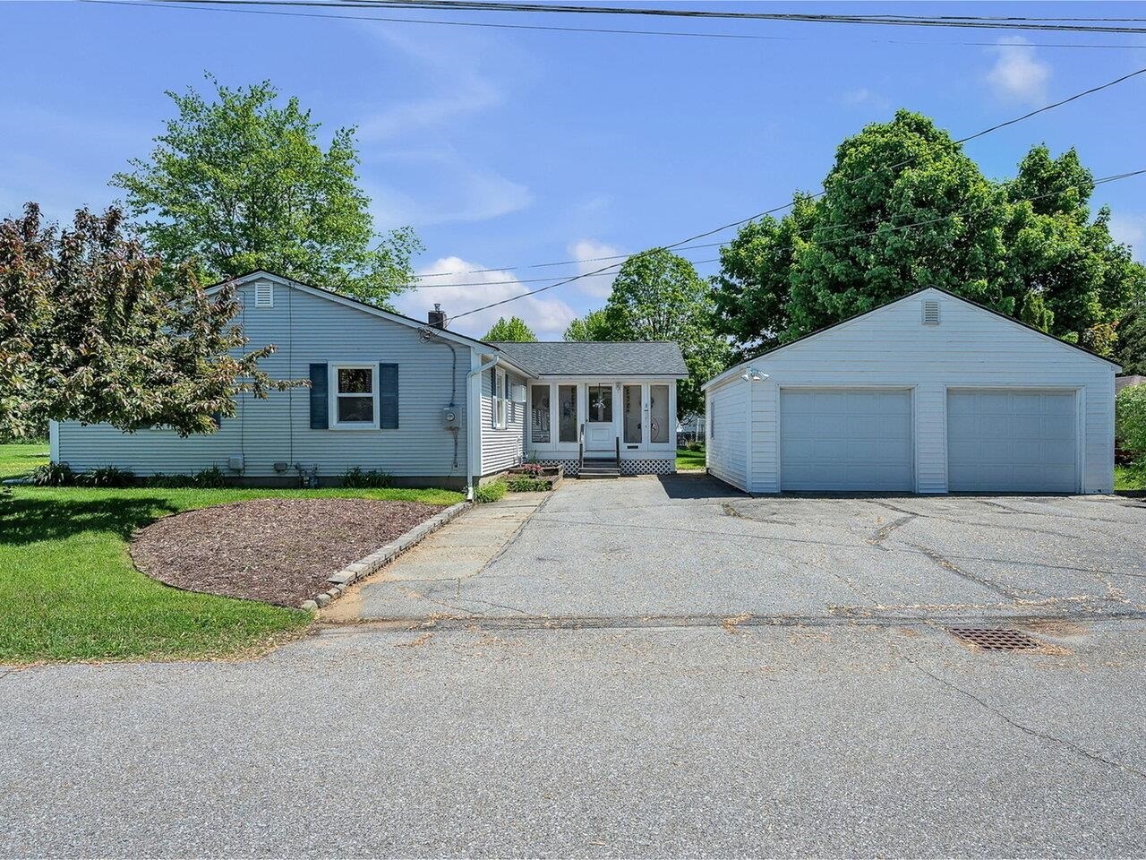 Property Photo: 32 South Summit Street VT 05452