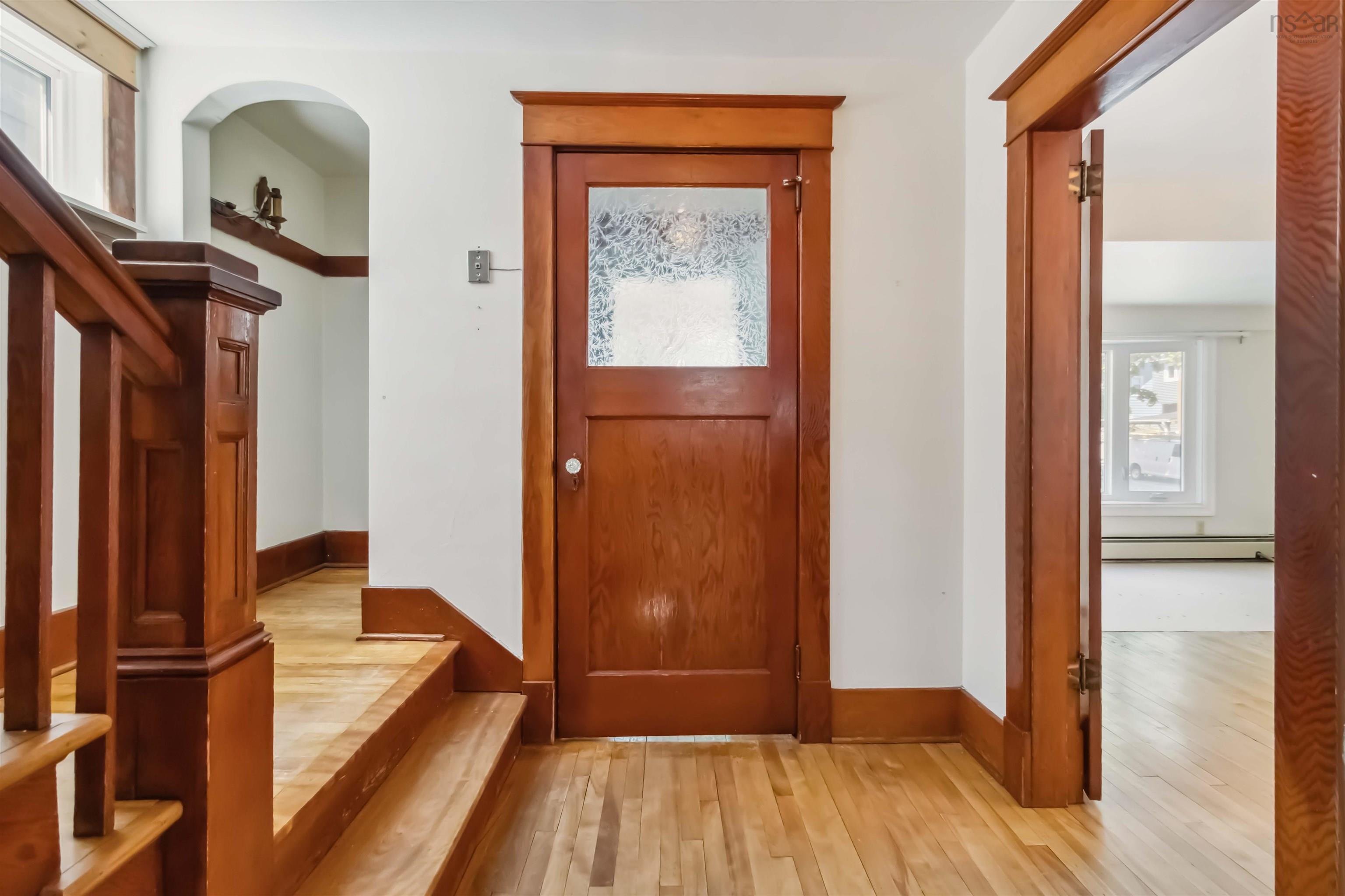 Property Photo: 2577 Oxford Street NS B3L 2T5