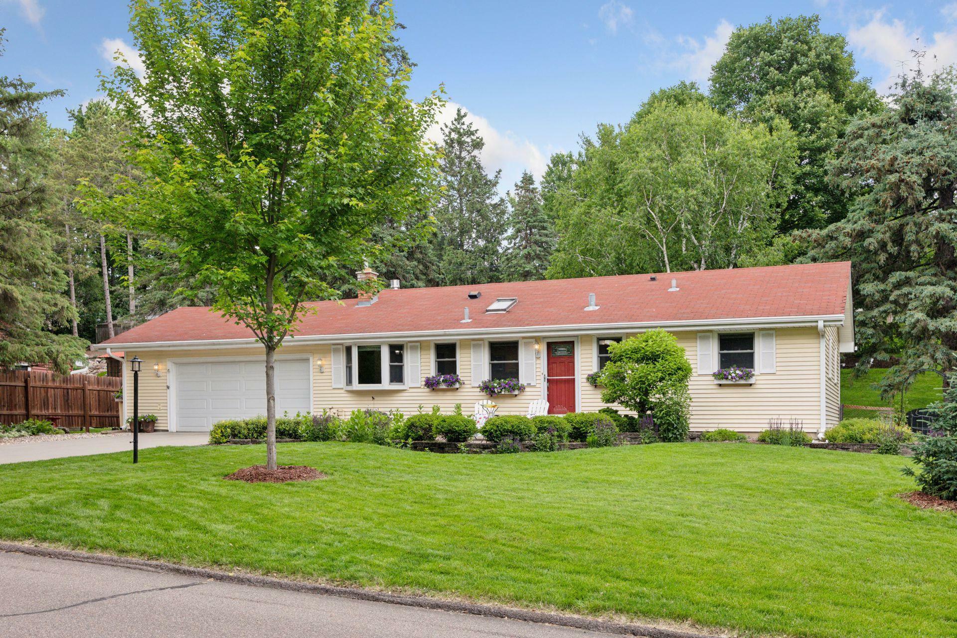 Property Photo: 3933 Dartmouth Drive MN 55345
