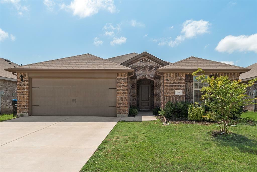 Property Photo: 103 Omaha Lane TX 75135