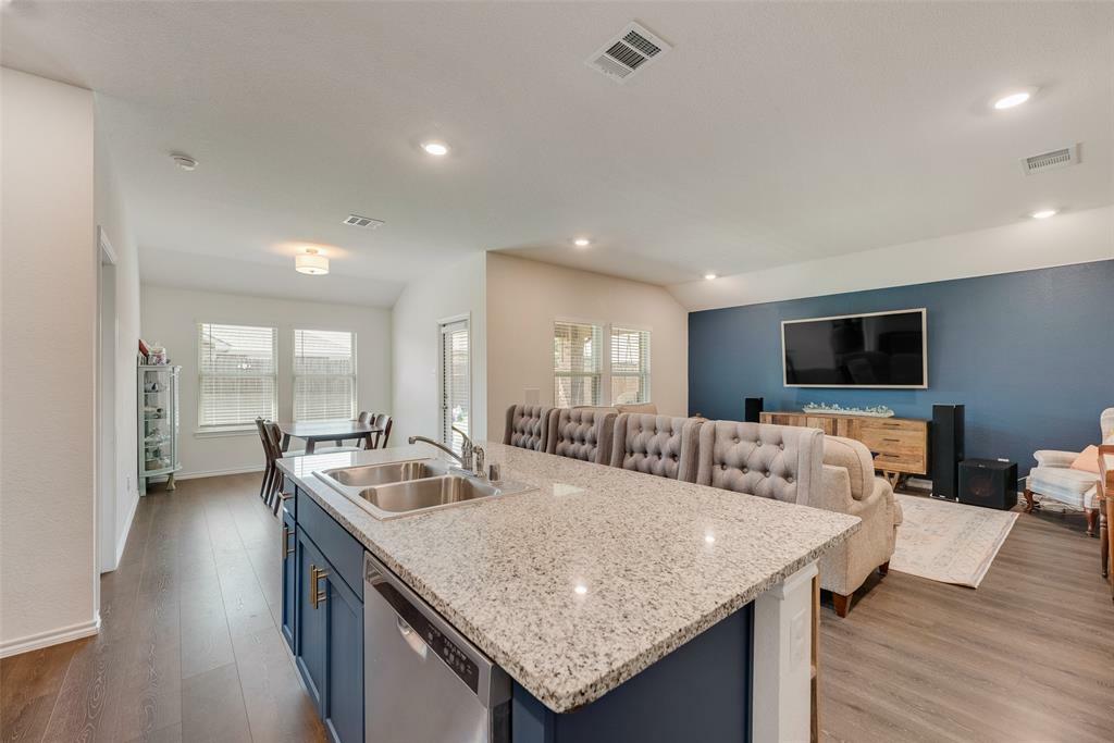 Property Photo: 103 Omaha Lane TX 75135
