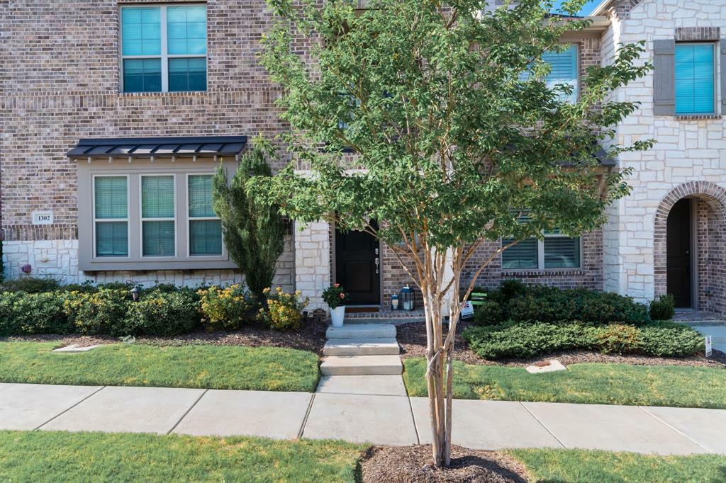 Property Photo: 1298 Casselberry Drive TX 75028