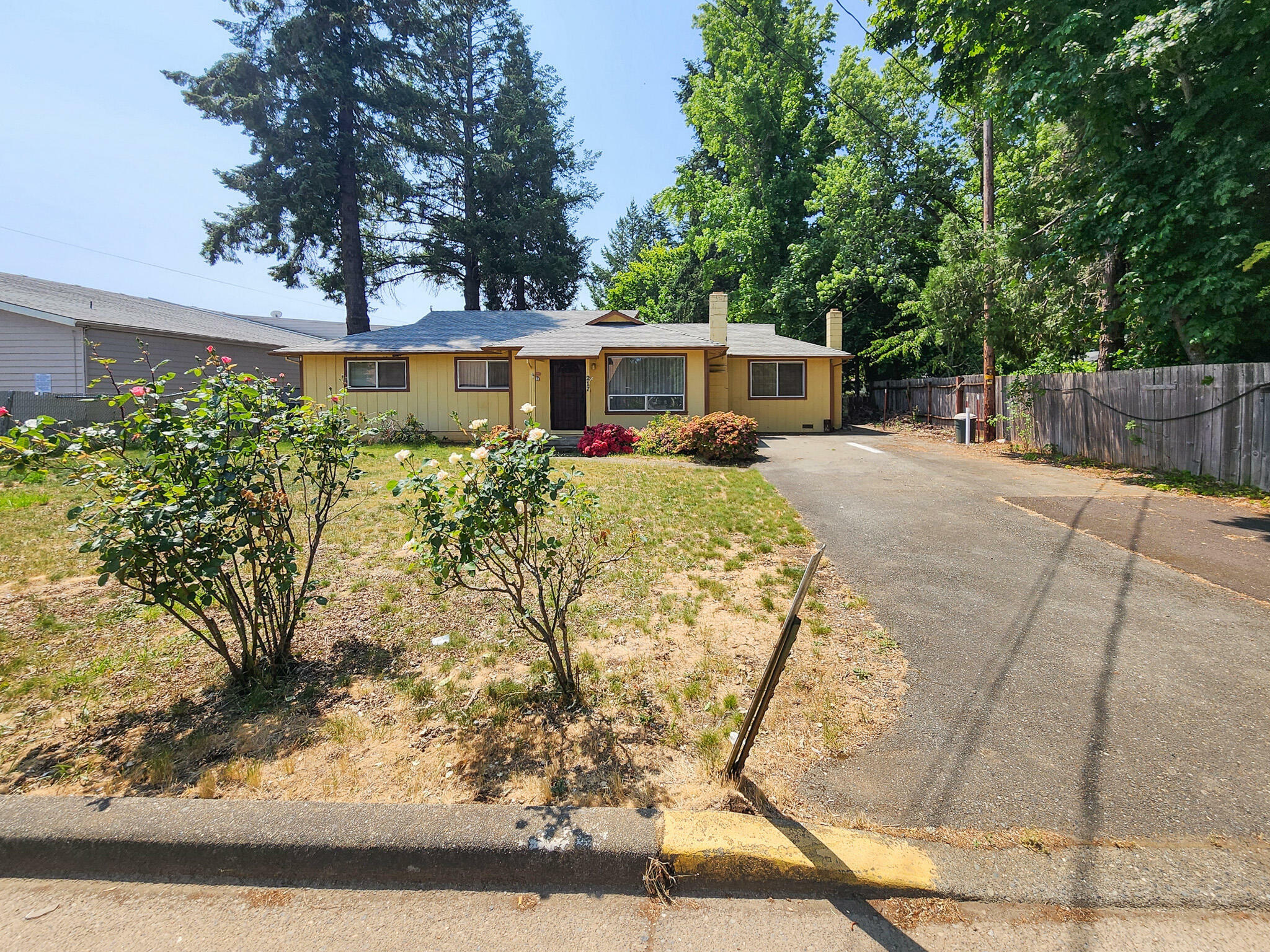 Property Photo:  217 W Watkins Street  OR 97523 