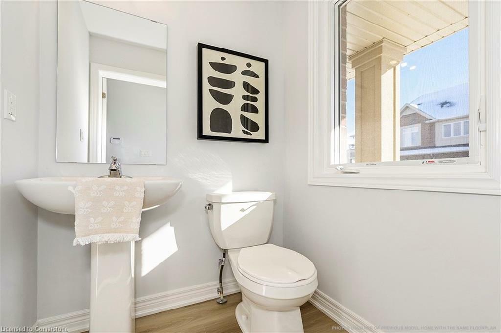 Photo de la propriété: 205 Thames Way 31 ON L0R 1W0