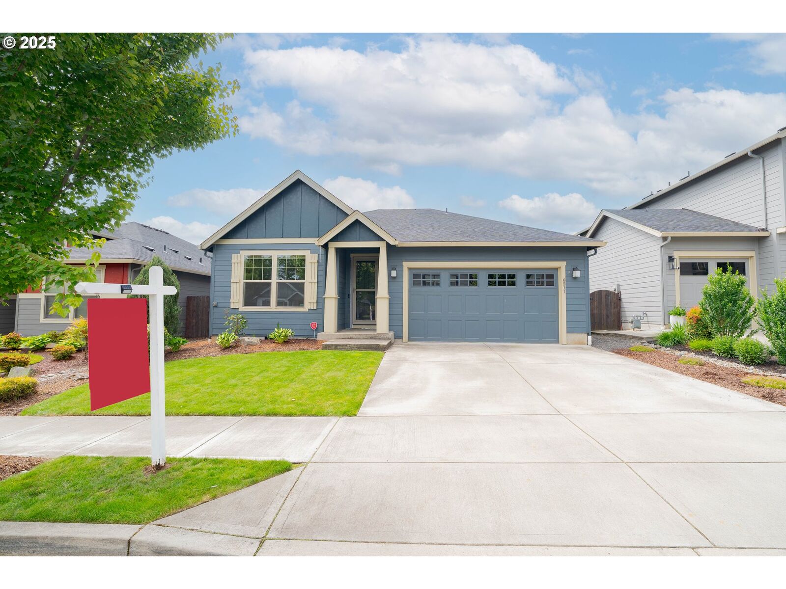 Property Photo:  6511 NE 134th St  WA 98686 
