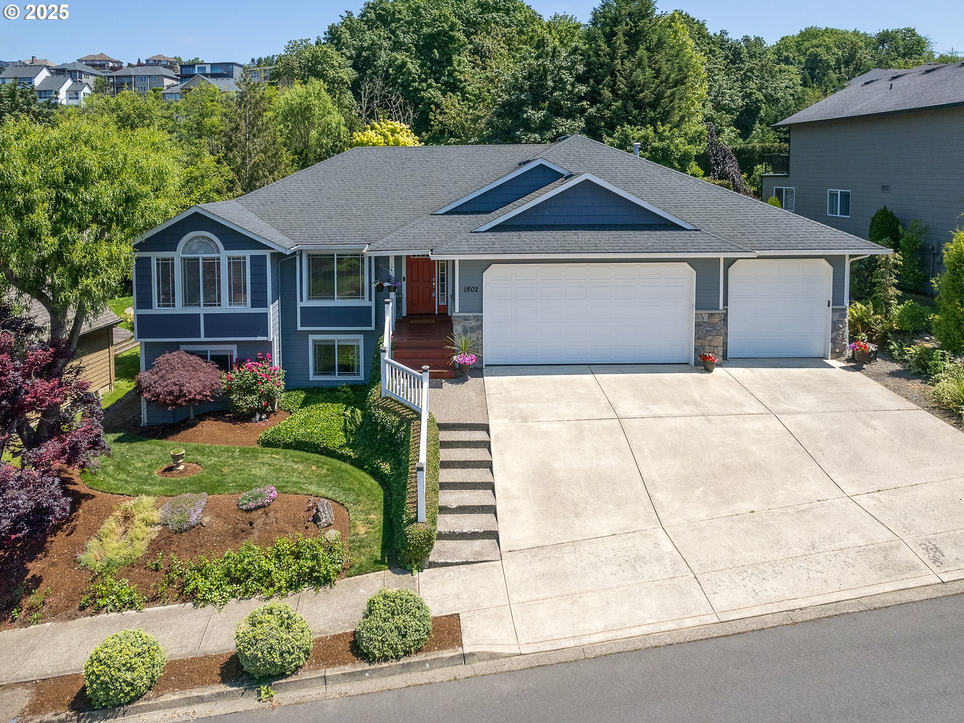 Property Photo: 1802 NW Ogden St WA 98607