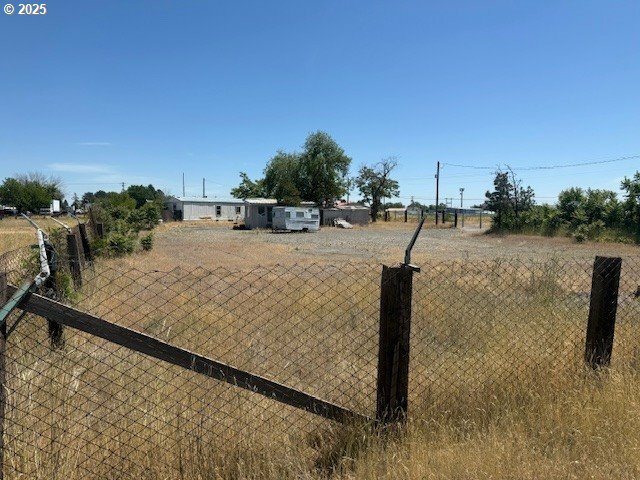 30905 Follett Ln  Hermiston OR 97838 photo