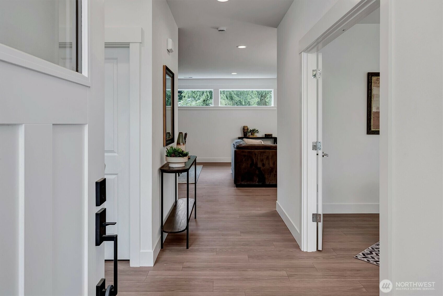 Property Photo: 17012 SE 106th Lot 1 Avenue WA 98058
