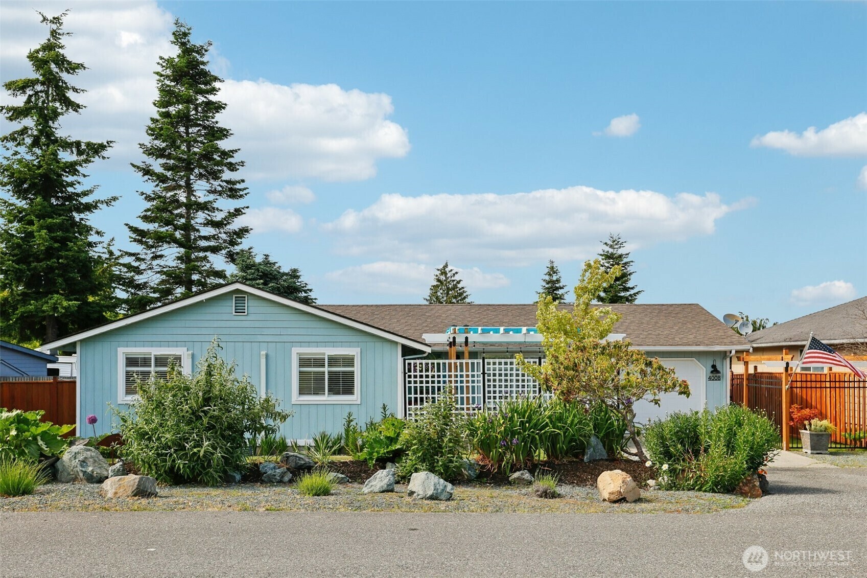 4008 W 4th Street  Anacortes WA 98221 photo