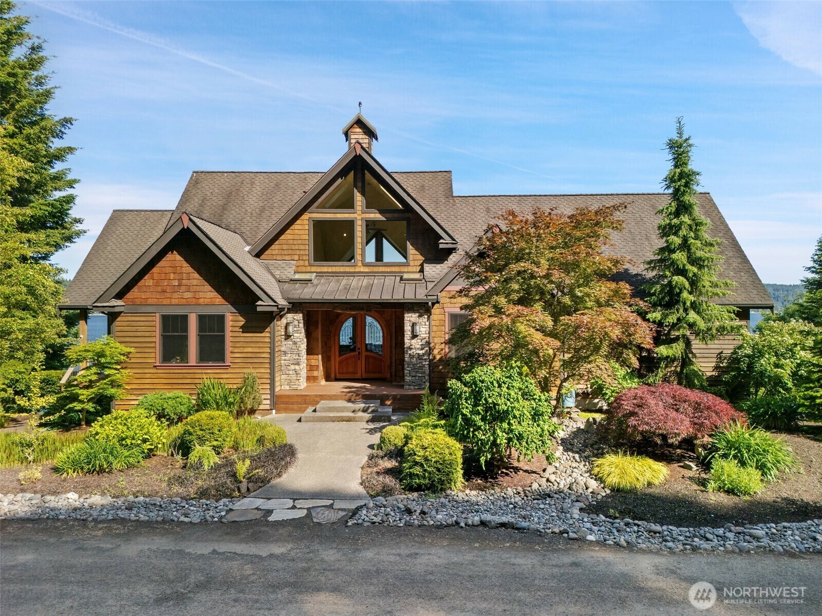 Property Photo: 10526 SE Vashon Vista Drive WA 98367