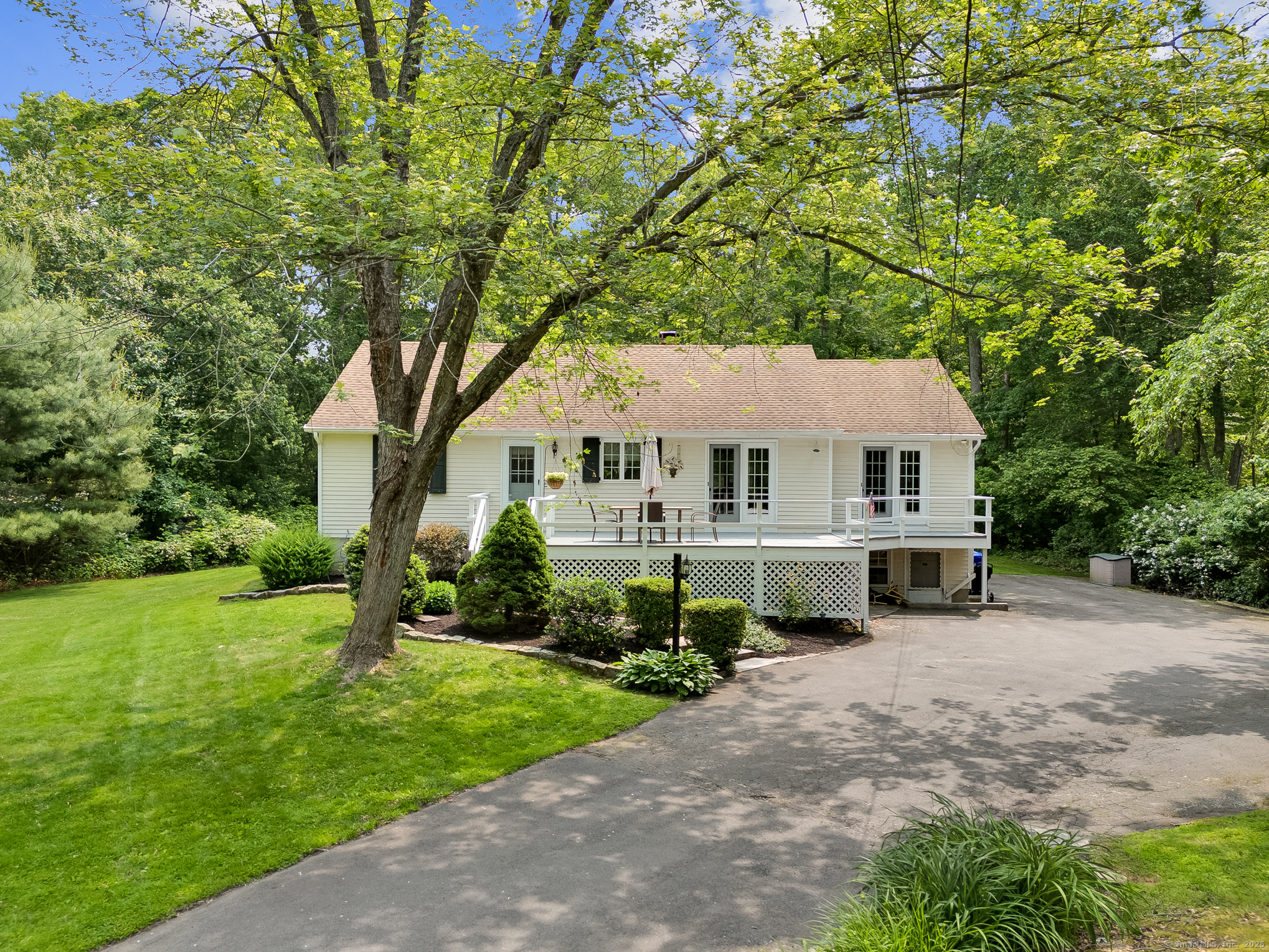 Property Photo:  21 Quarry Road  CT 06405 