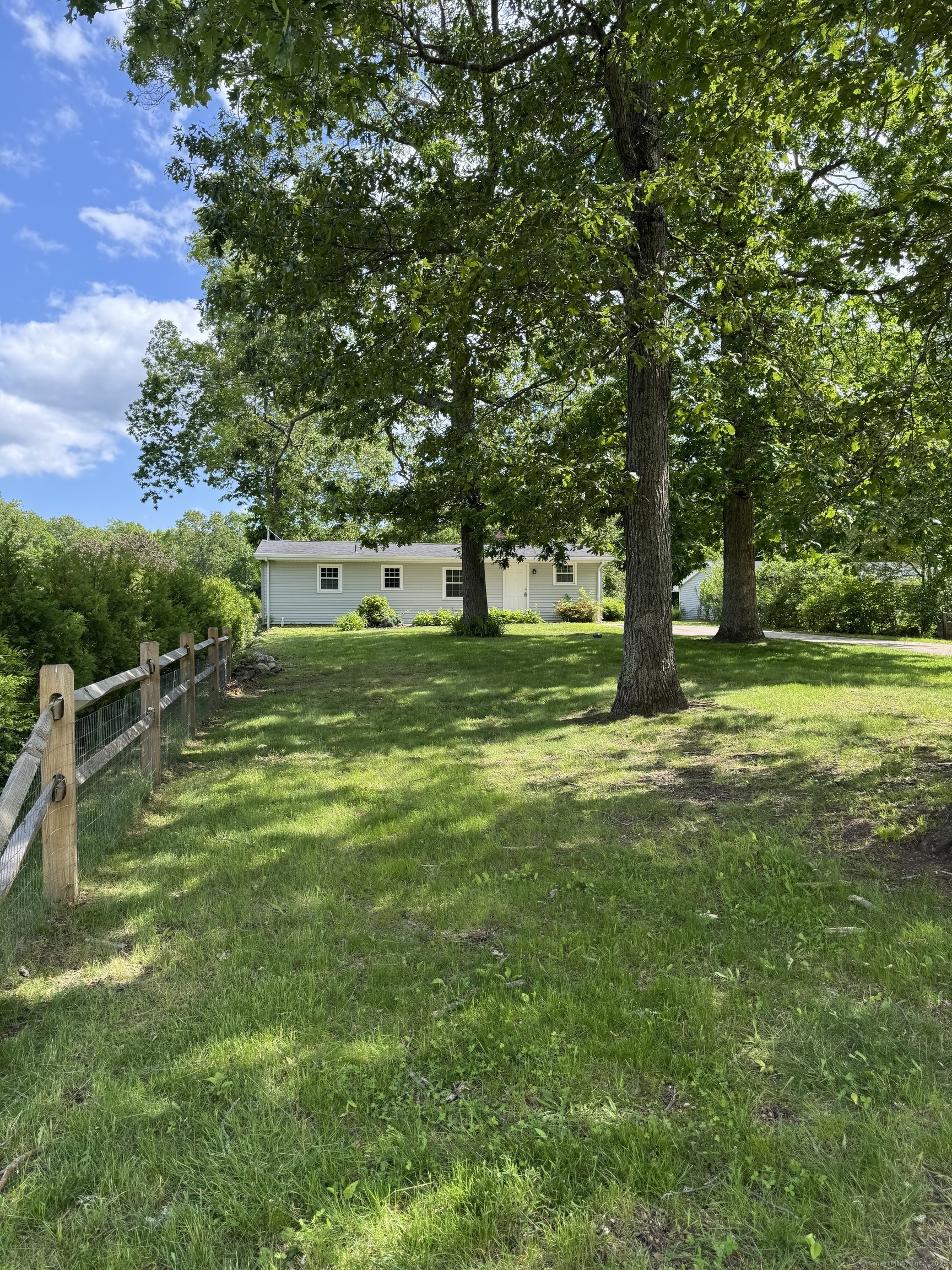 Property Photo: 26 Oconnell Road CT 06423