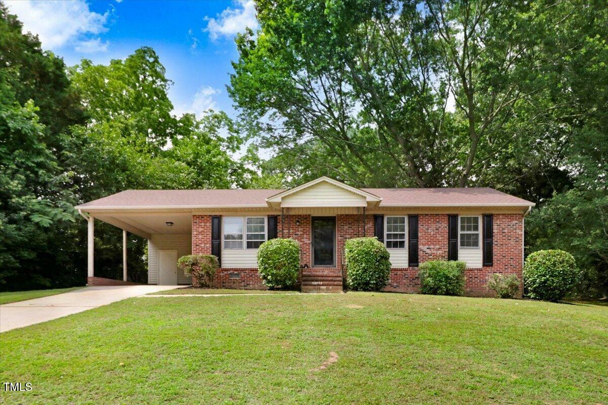 Property Photo:  103 Val Del Court  NC 27529 
