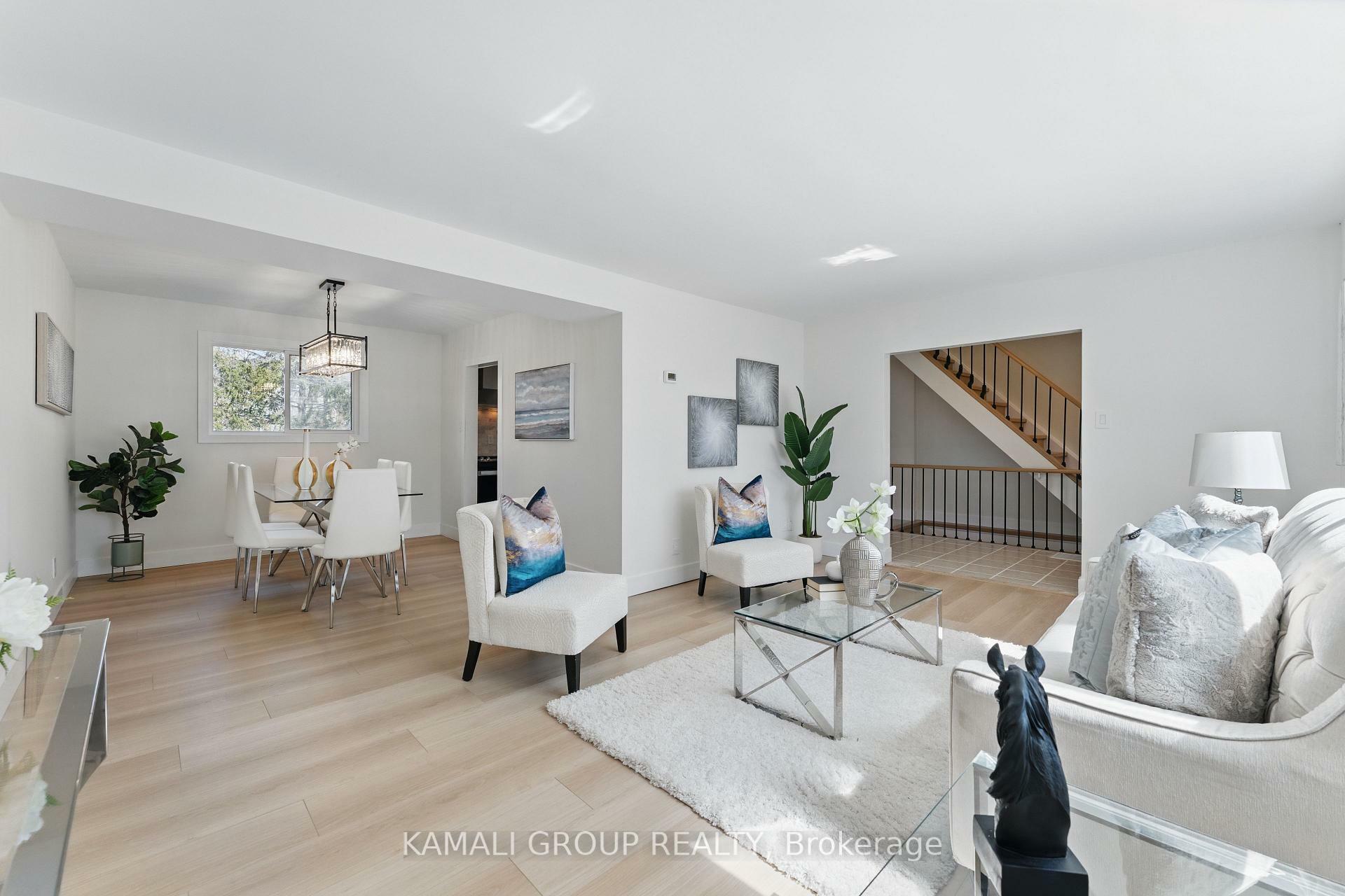Property Photo: 90 Euclid Avenue ON M1C 1J9