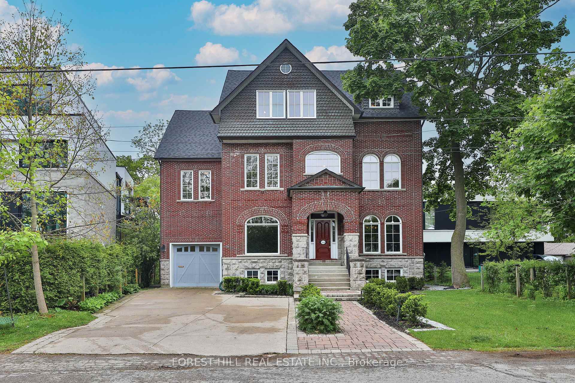 Property Photo: 314 Dyson Road ON L1W 2M9
